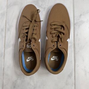 Nike SB Tan Sneakers with White Accents